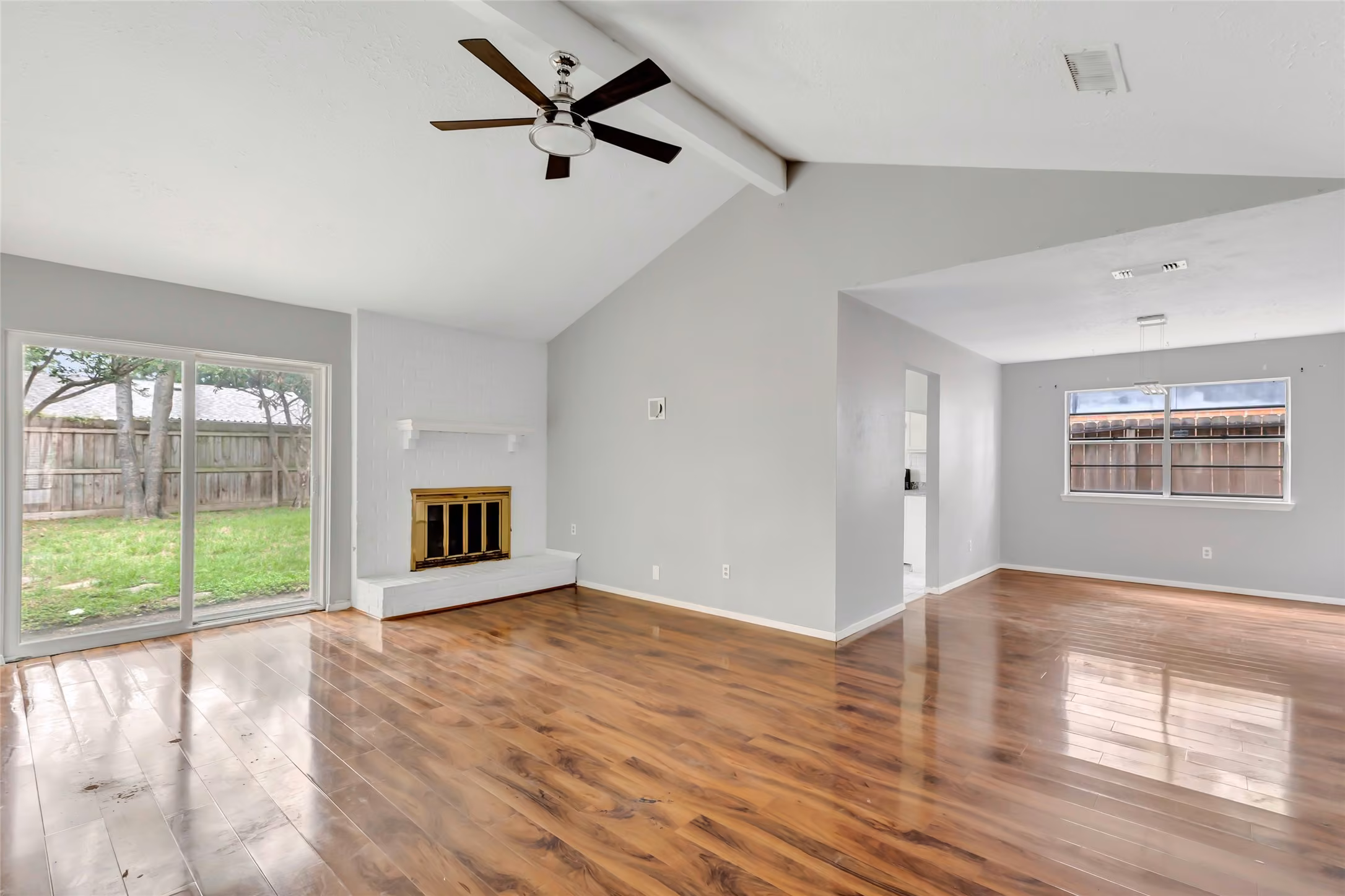 Photo 7 of 8415 Apothecary Lane, Houston, TX