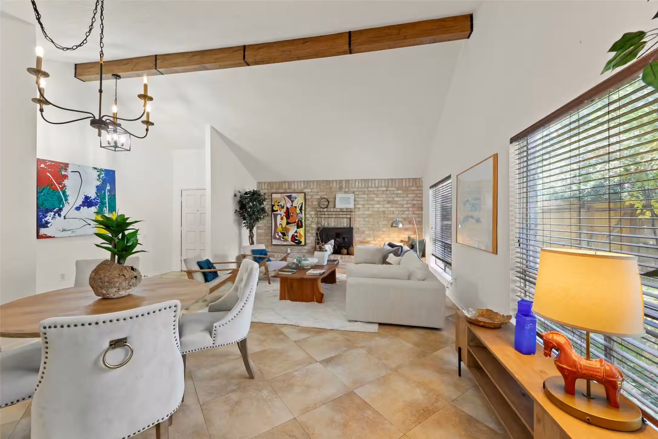 Photo 4 of 6714 Canyon Way Drive, Houston, TX