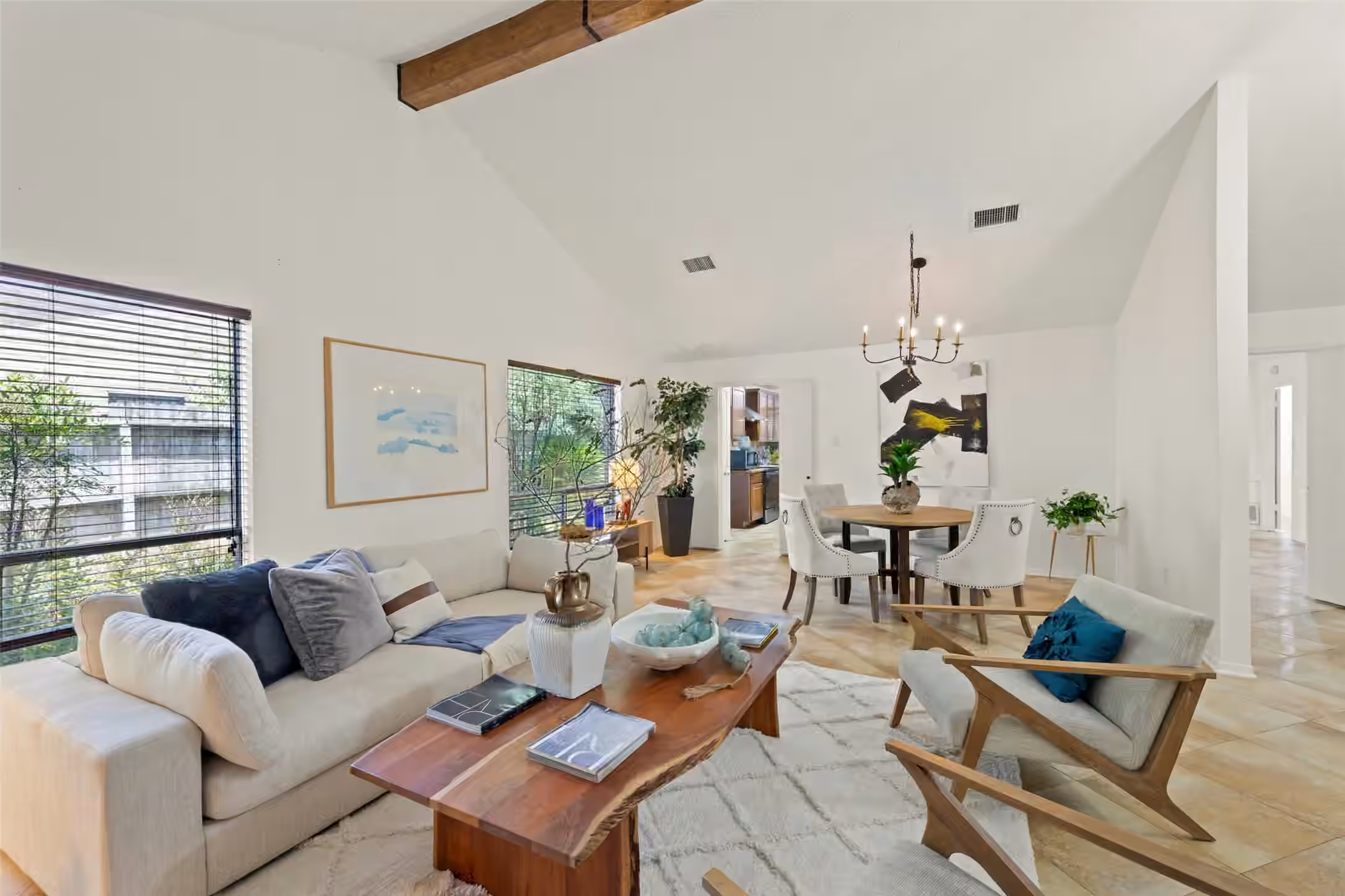 Photo 5 of 6714 Canyon Way Drive, Houston, TX