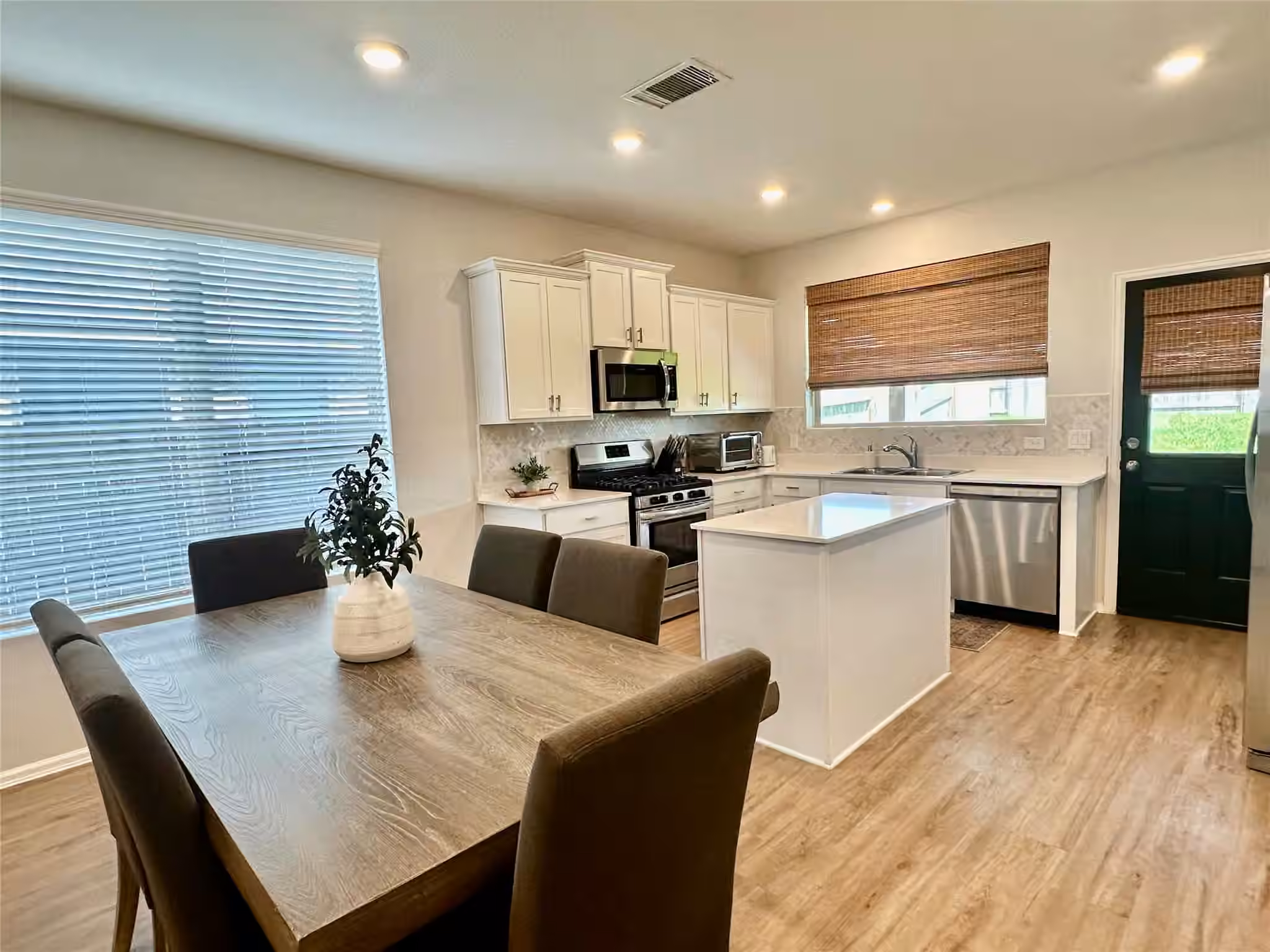 Photo 6 of 6235 Arcadia Sound Lane, Houston, TX