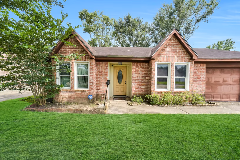 Photo 4 of 1223 River Rock Drive, Missouri City, TX