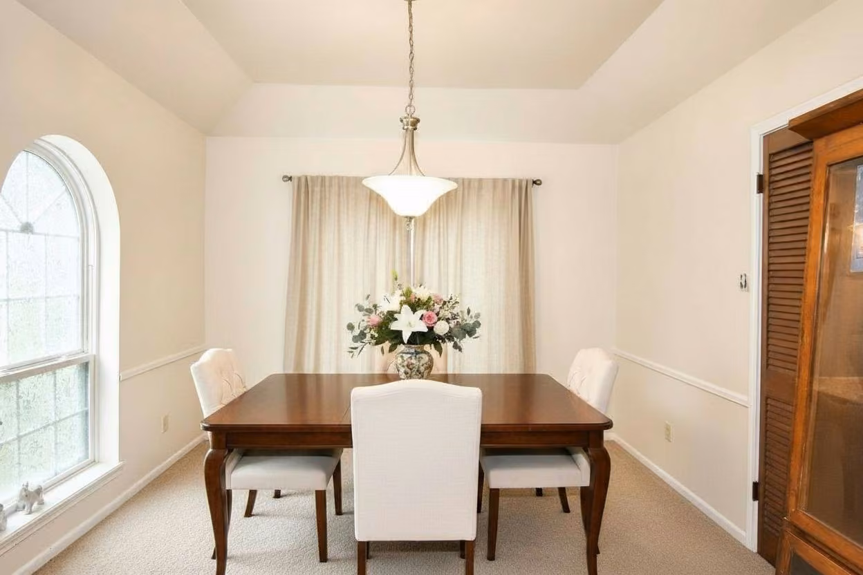 Photo 5 of 8114 Birchglen Lane, Houston, TX