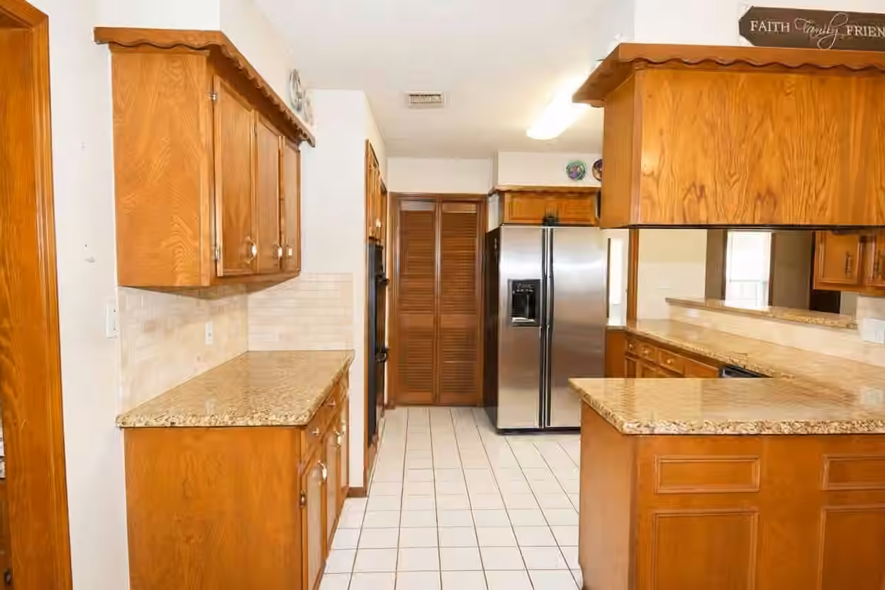 Photo 7 of 8114 Birchglen Lane, Houston, TX