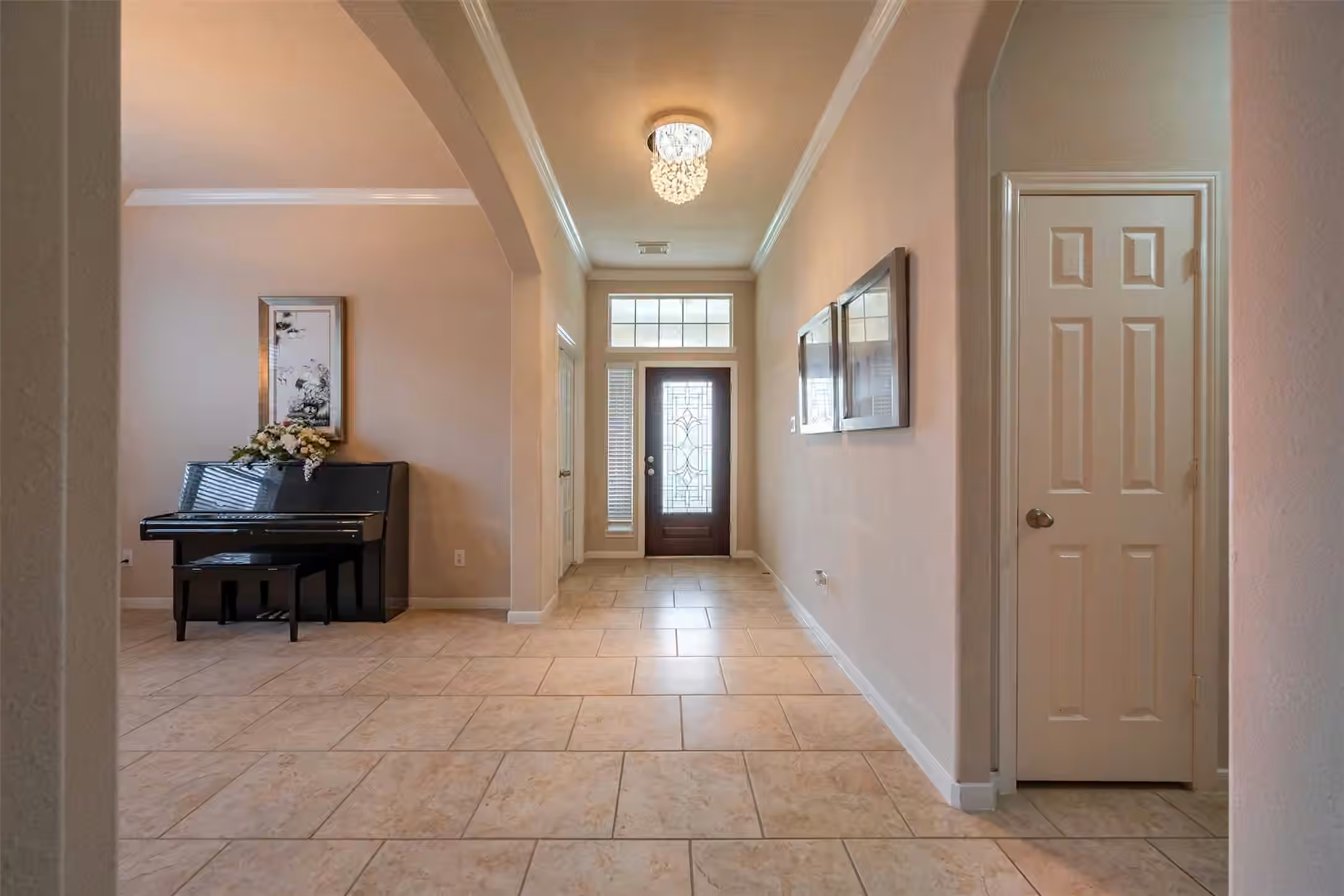 Photo 5 of 13815 Normandy Court, Sugar Land, TX
