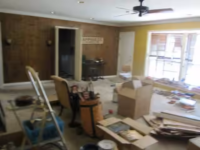 Photo 3 of 111 Elmwood Street, Huntsville, TX