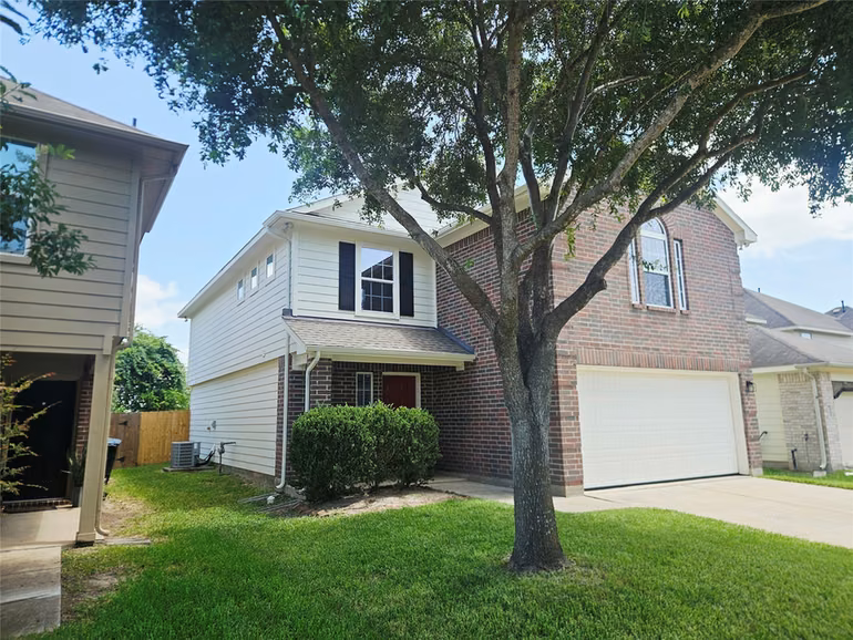 Photo 3 of 4227 Richmeadow Drive, Houston, TX