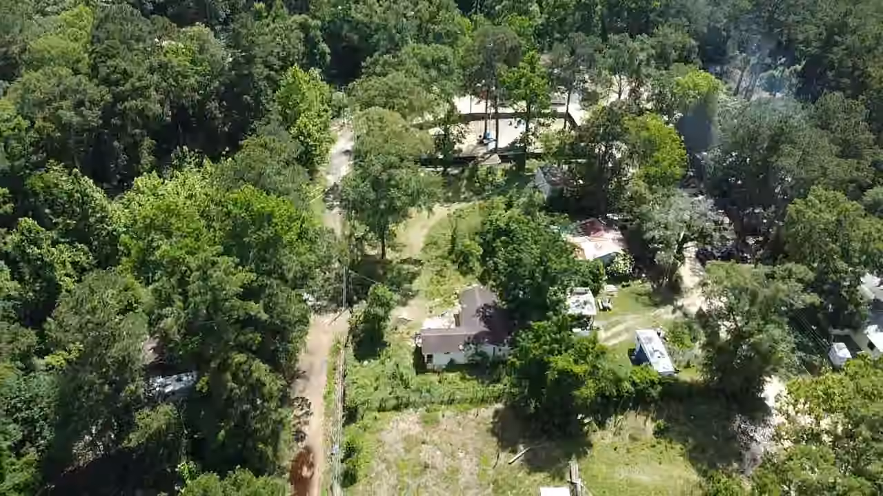 Photo 4 of 9621 Dogwood Lane, Houston, TX