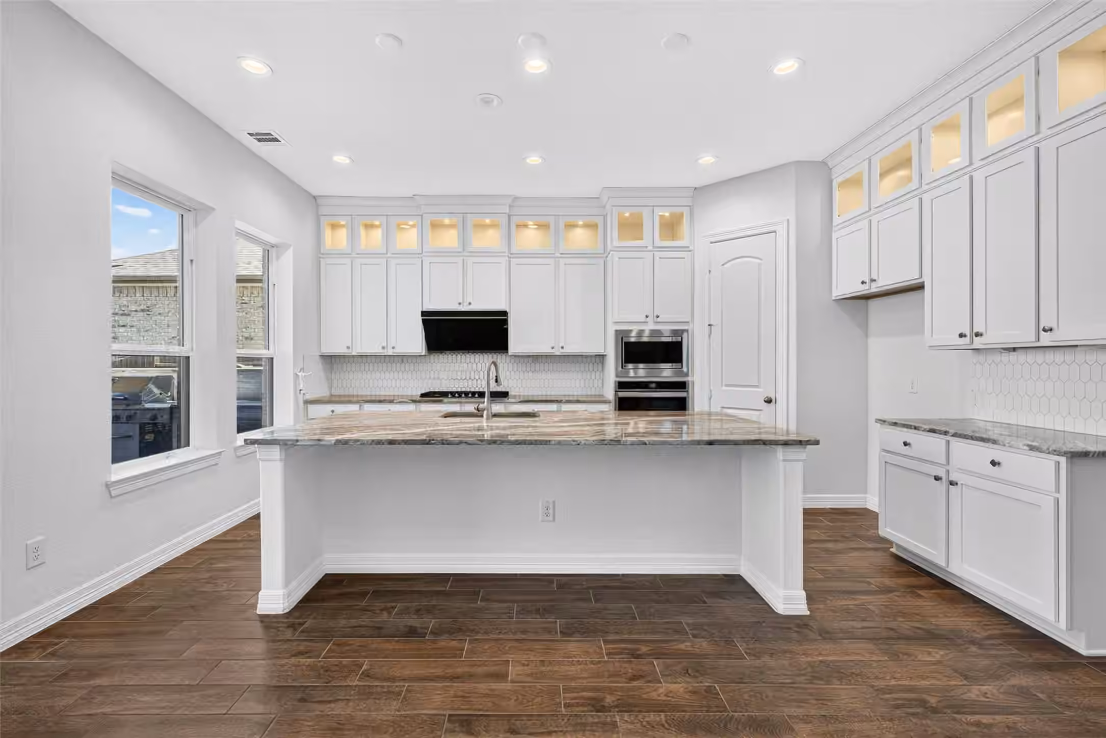 Photo 7 of 24306 Tesino River Circle, Katy, TX