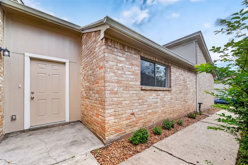 Photo 3 of 12439 Windy Wisp Lane, Houston, TX