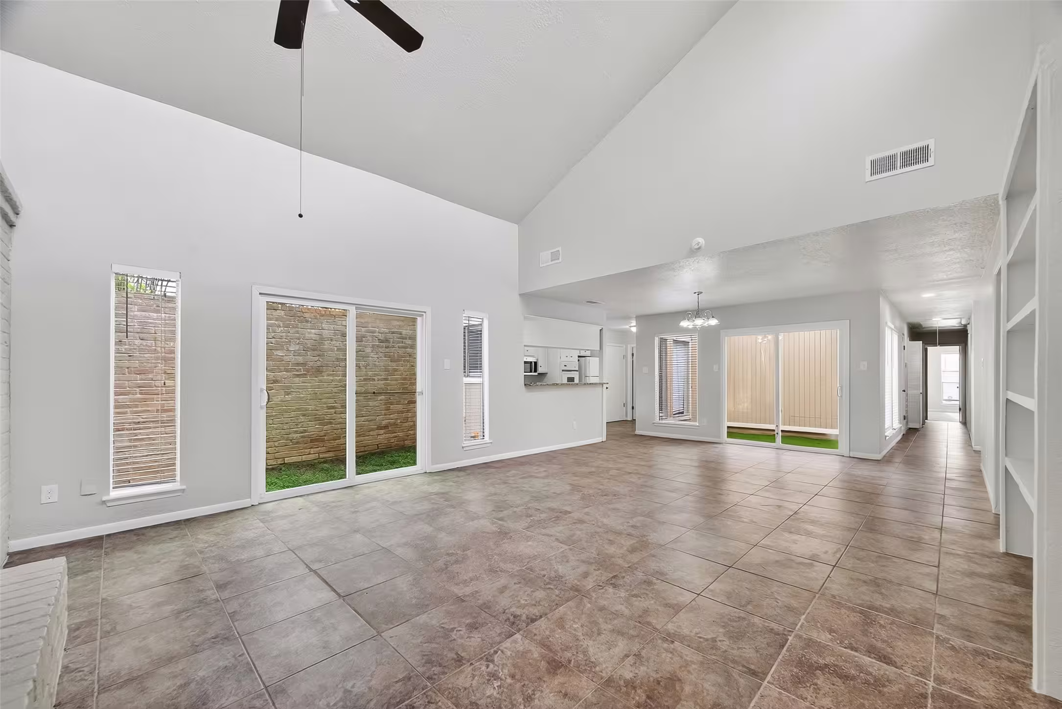 Photo 7 of 12439 Windy Wisp Lane, Houston, TX