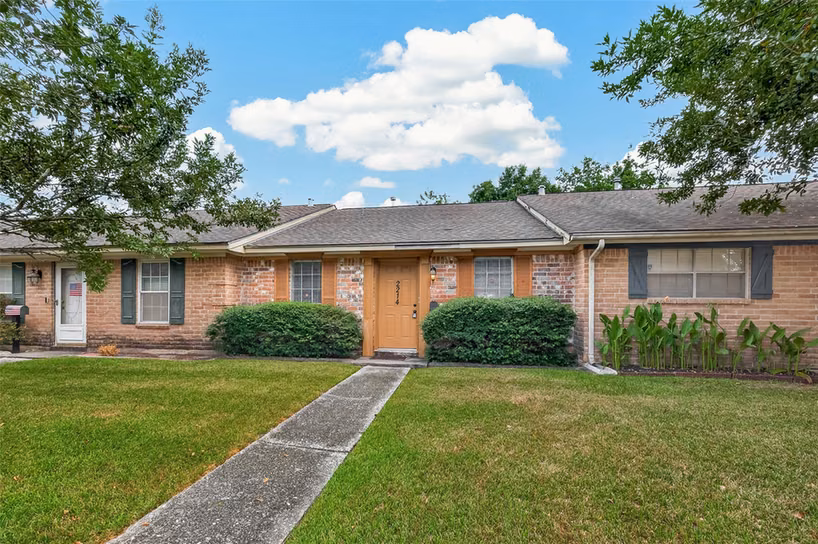 Photo 7 of 2214 Buchanan Drive, Baytown, TX