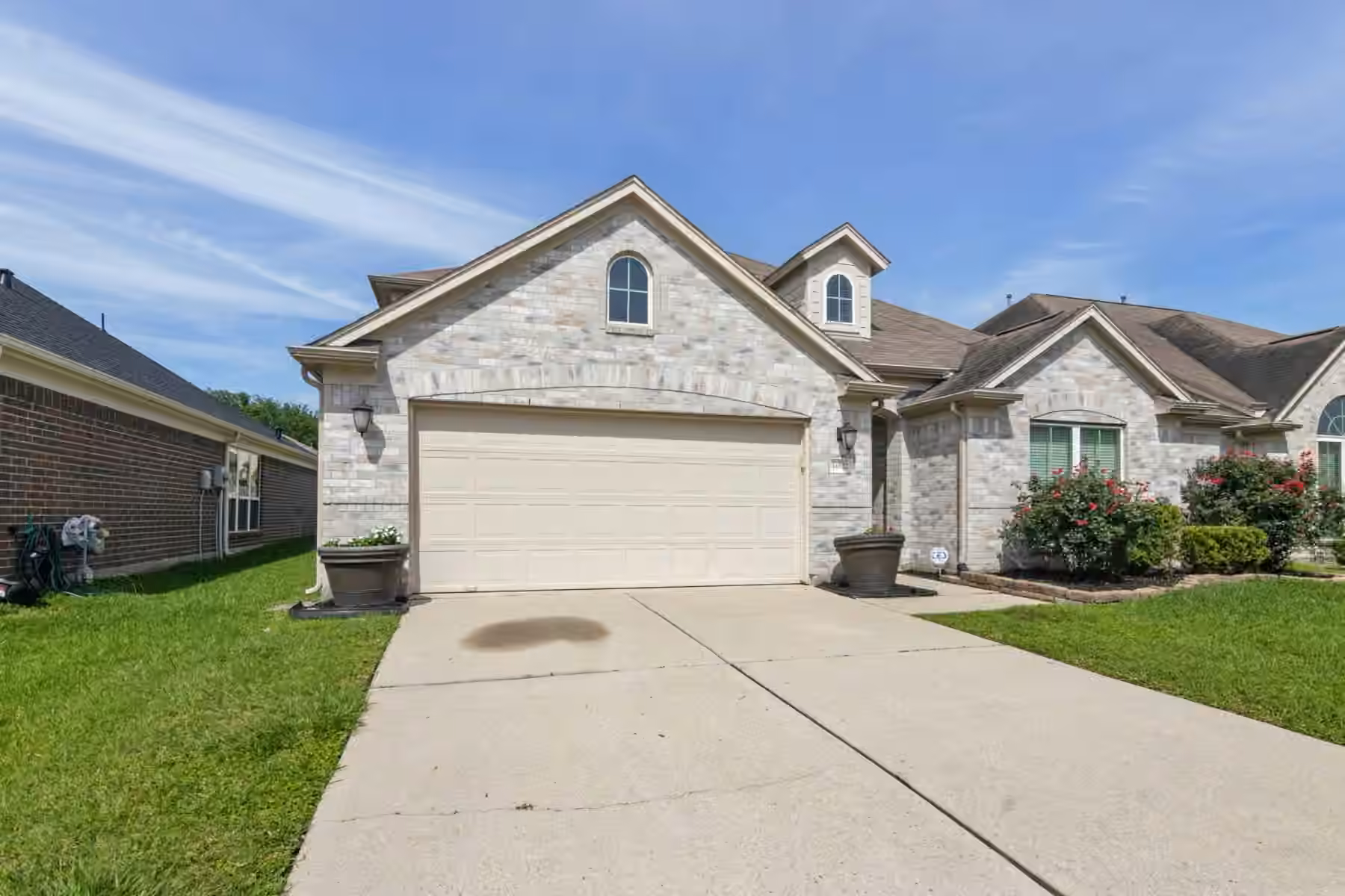 Photo 3 of 14522 Round Mountain Drive, Houston, TX