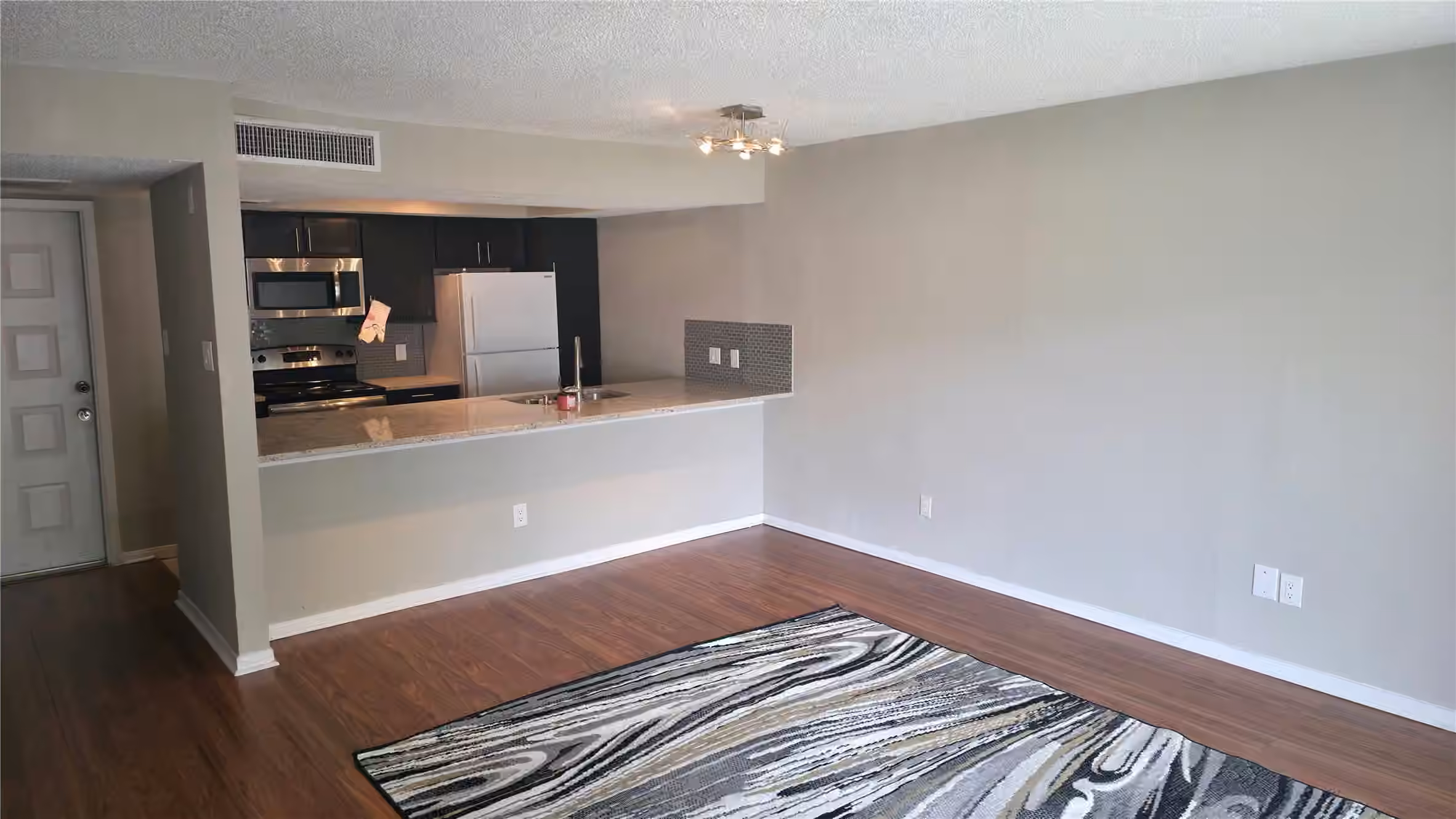Photo 5 of 2818 S Bartell Drive 13, Houston, TX