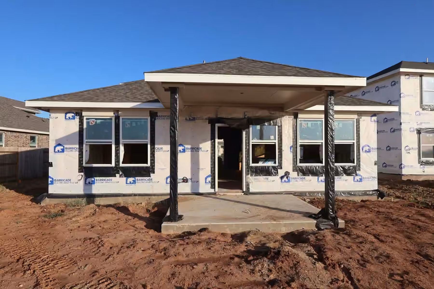 Photo 3 of 7830 Jade Crest Drive, Angleton, TX