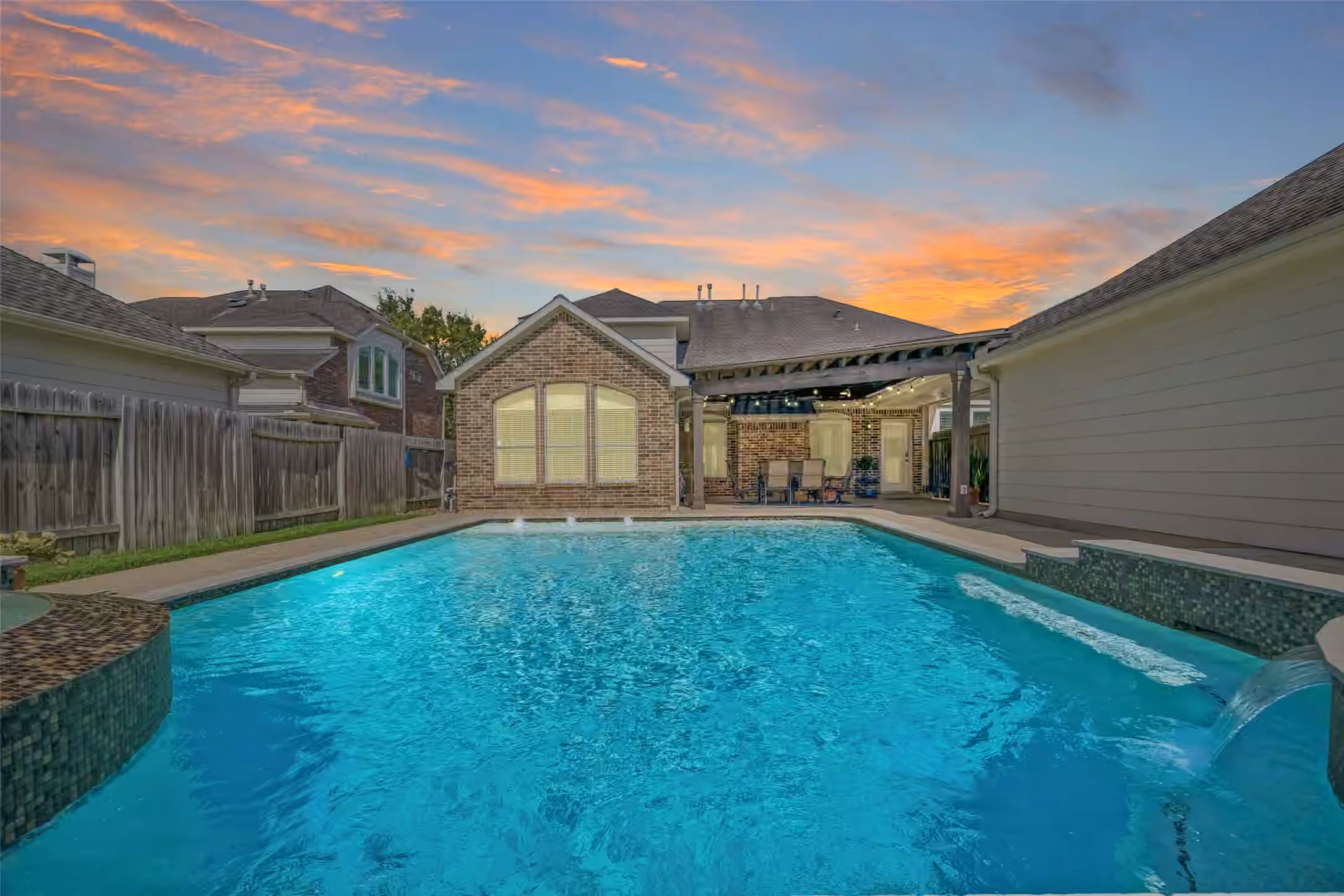 Photo 3 of 5718 Brennan Ridge Lane, Katy, TX