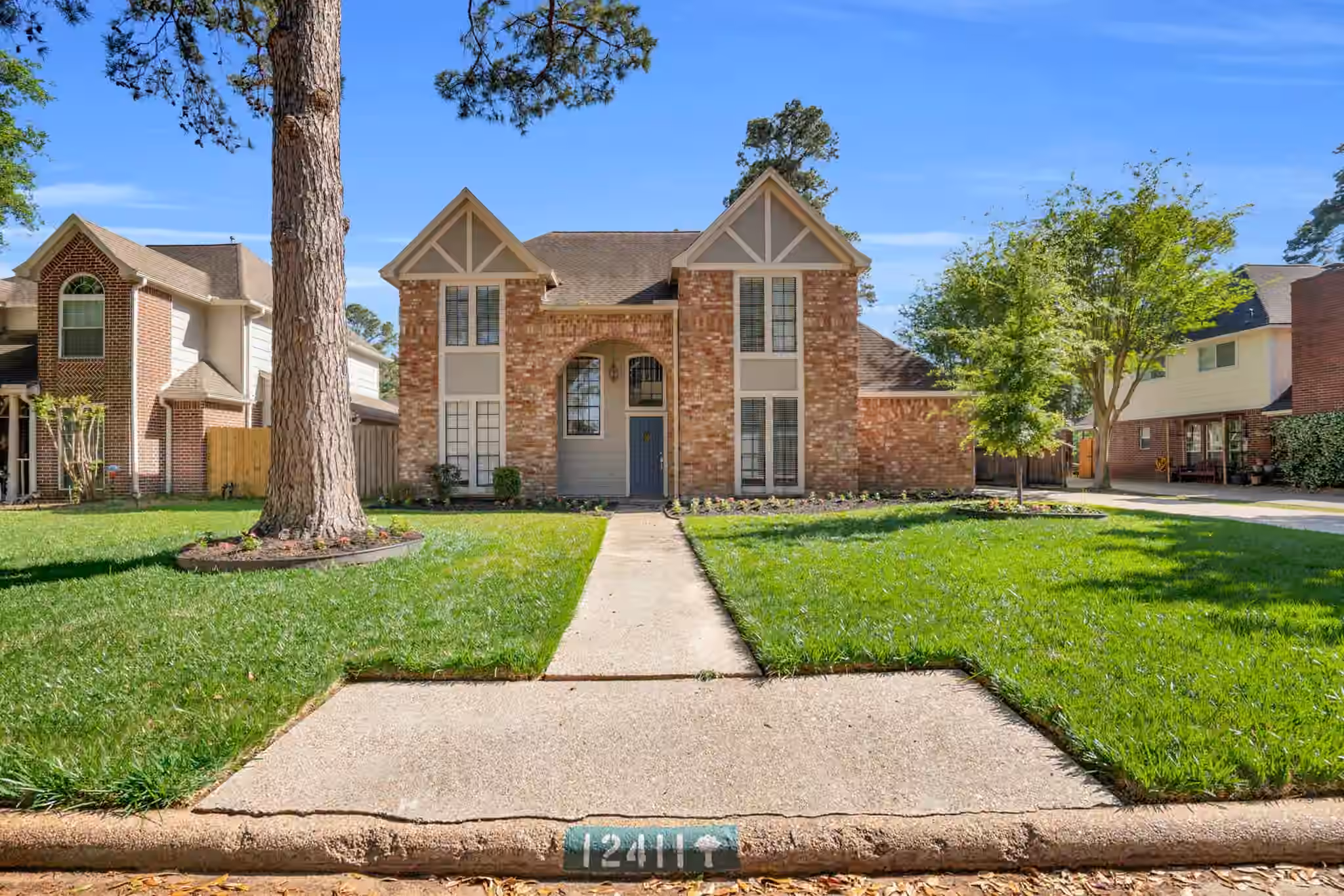 Photo 3 of 12411 Exbury Court, Tomball, TX
