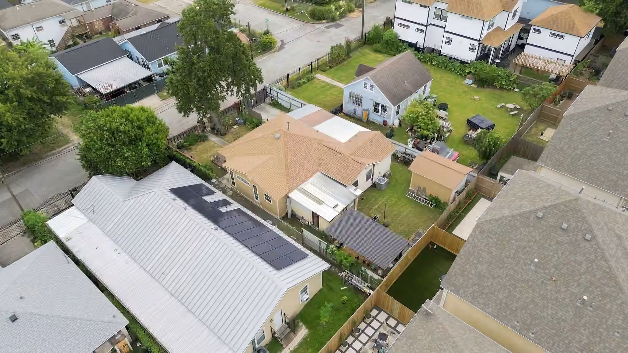 Photo 5 of 1205 Armstead Street, Houston, TX