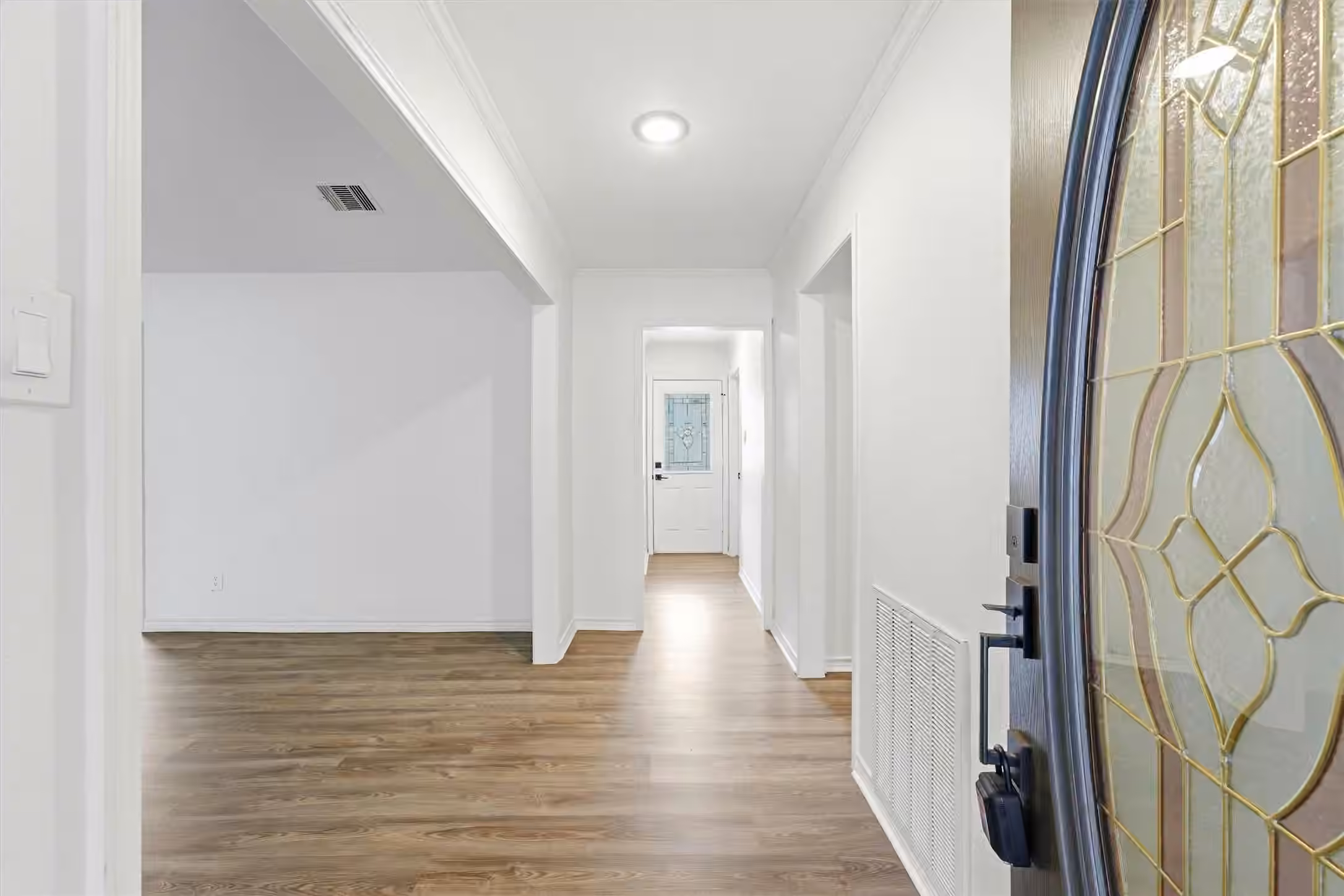 Photo 5 of 6230 Autumn Arbor Drive, Houston, TX