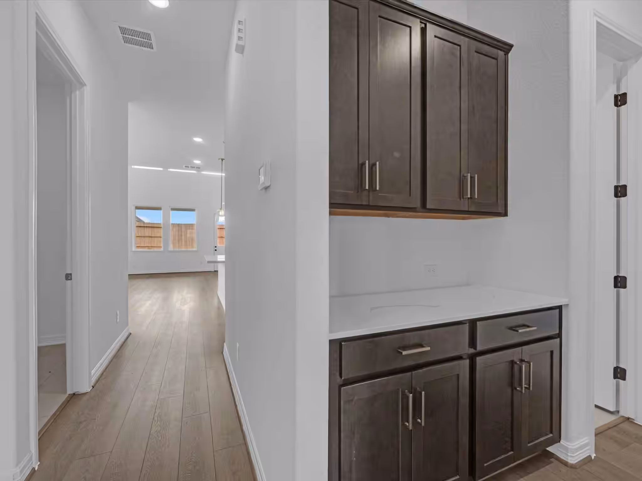 Photo 5 of 21550 Witham Promenade Lane, Magnolia, TX