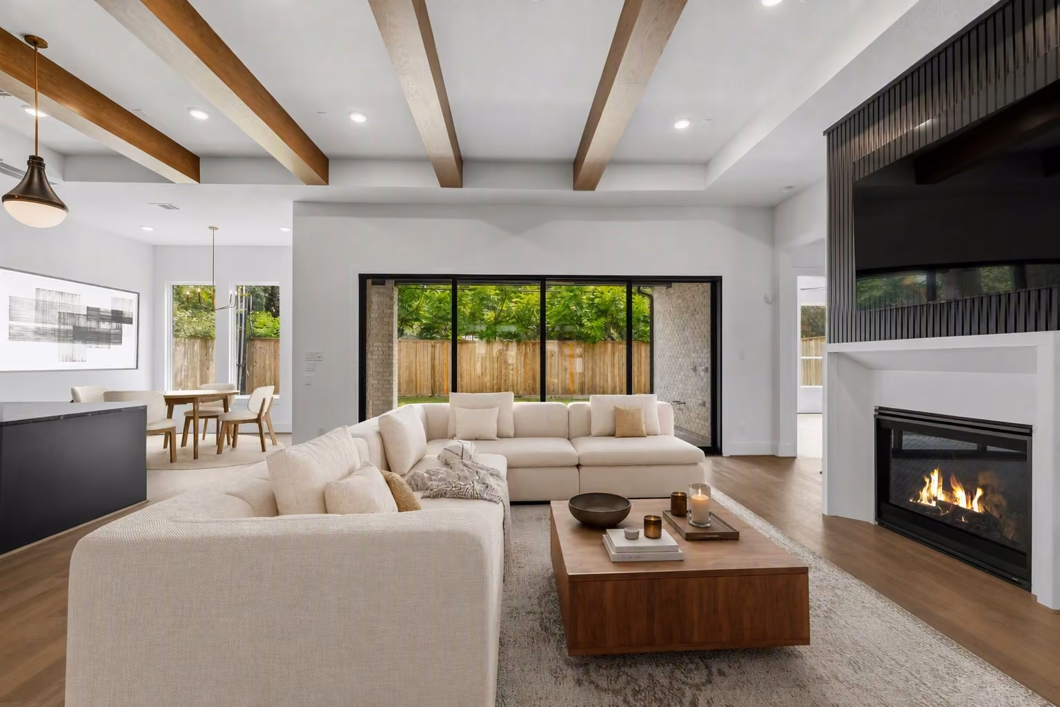 Photo 3 of 3615 Newcastle Drive, Houston, TX