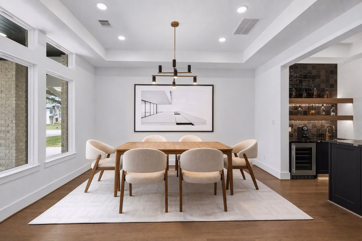 Photo 4 of 3615 Newcastle Drive, Houston, TX
