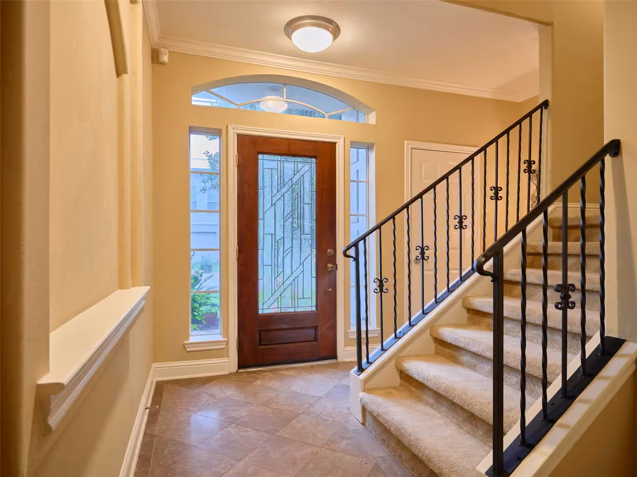 Photo 2 of 704 Reinicke Street, Houston, TX