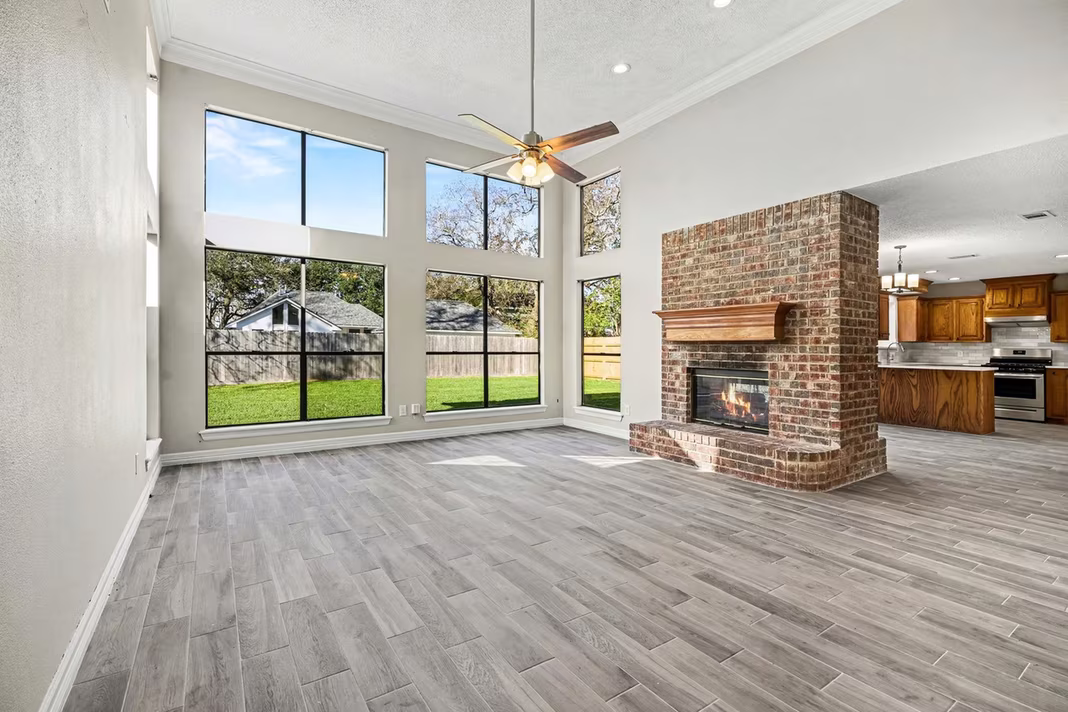 Photo 7 of 107 Sandalwood Drive, Lake Jackson, TX