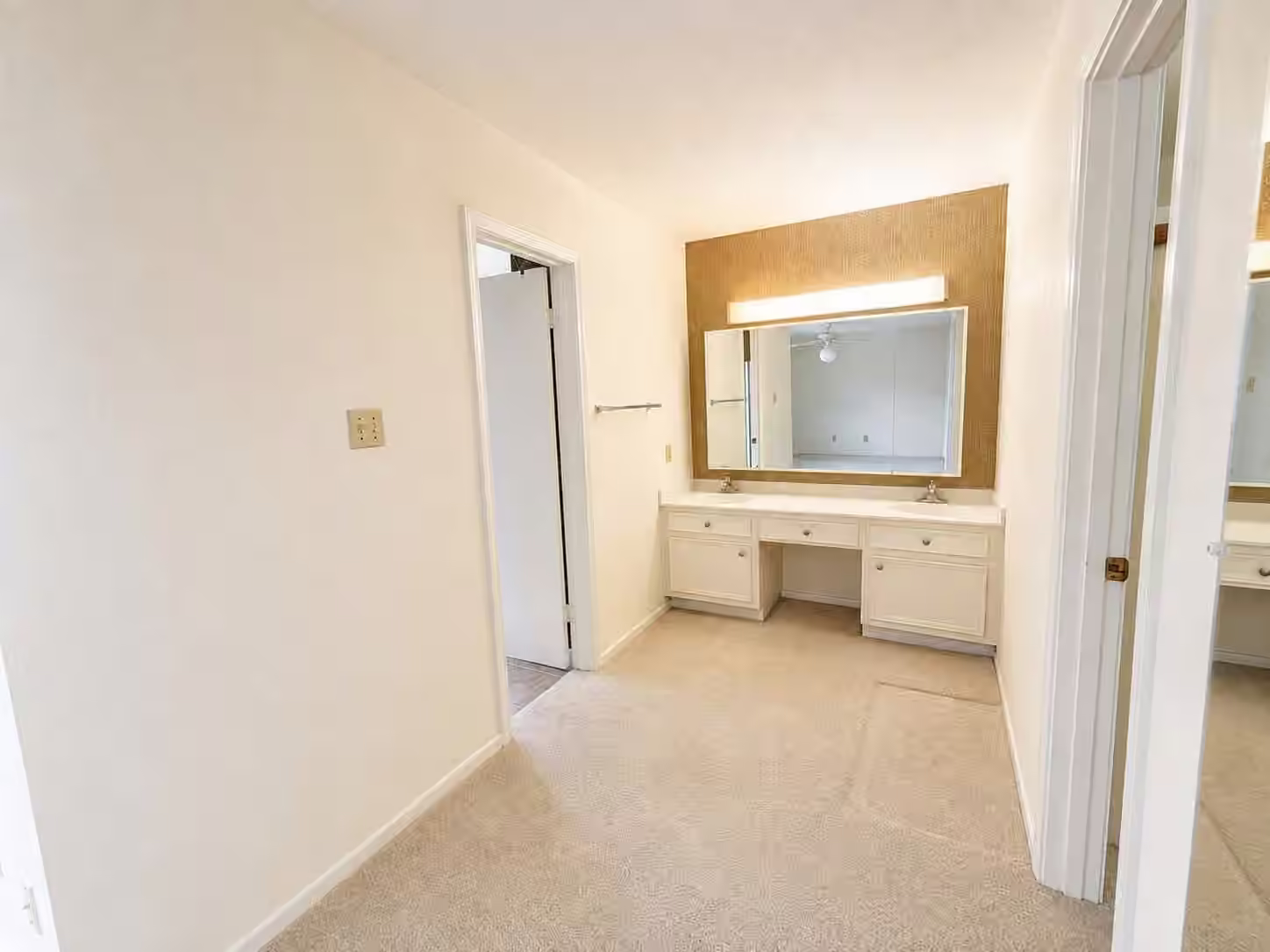 Photo 6 of 10602 Sandpiper Drive, Houston, TX