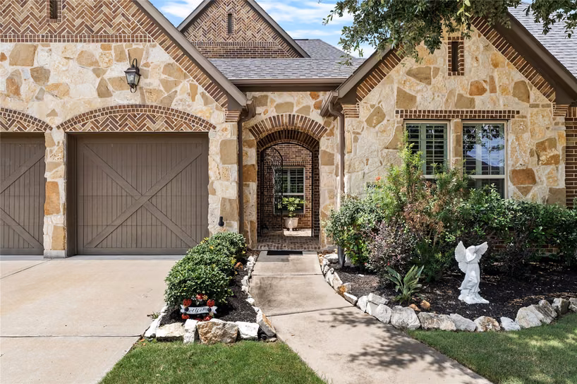 Photo 2 of 6918 Champion Trail, Katy, TX