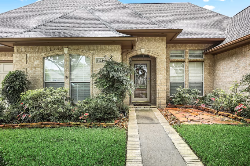 Photo 4 of 5122 Tidewater Court, Pasadena, TX