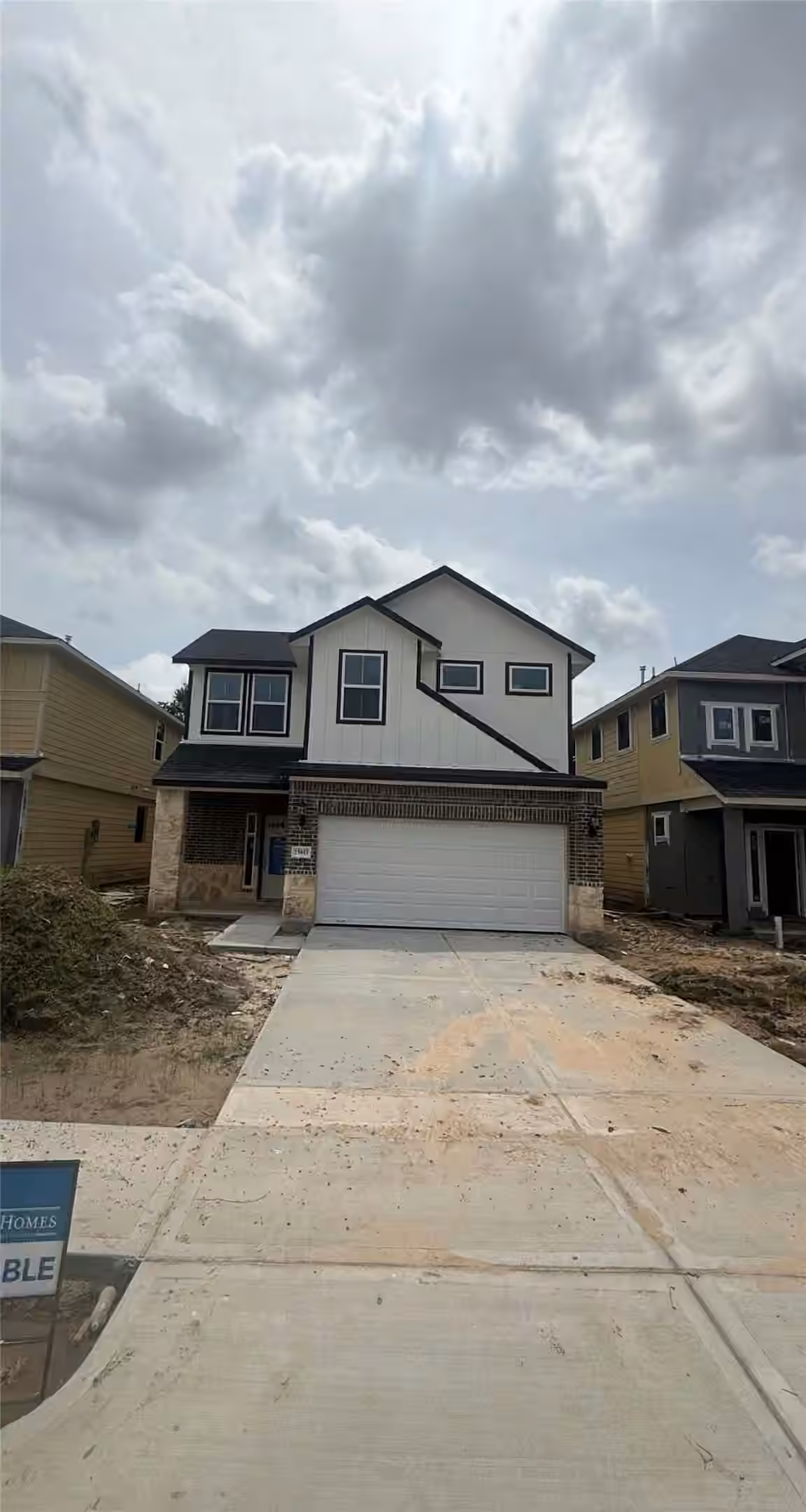 Photo 2 of 15443 Foresail Lane, Houston, TX