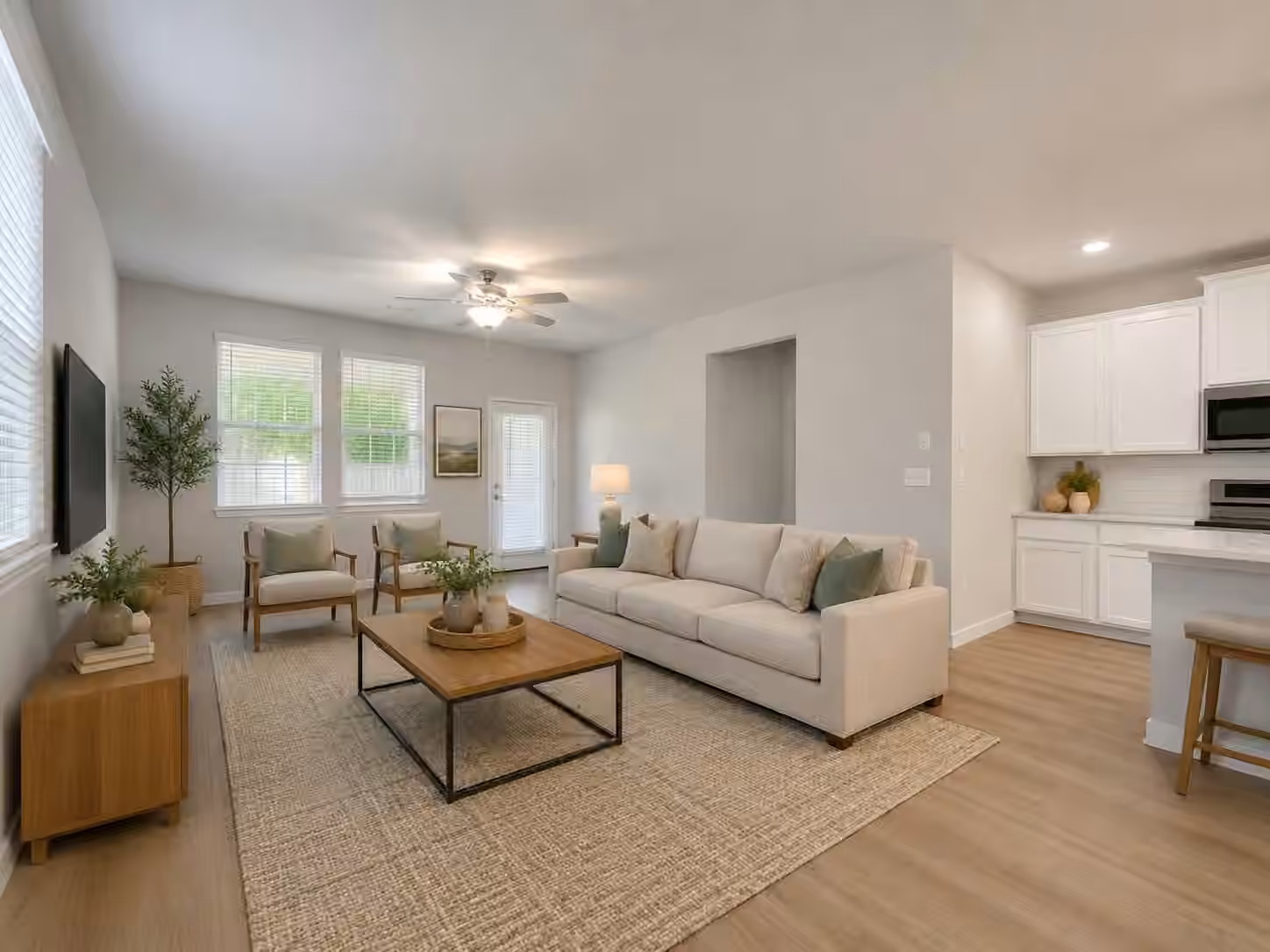 Photo 4 of 104 Clay Creek Lane, Montgomery, TX