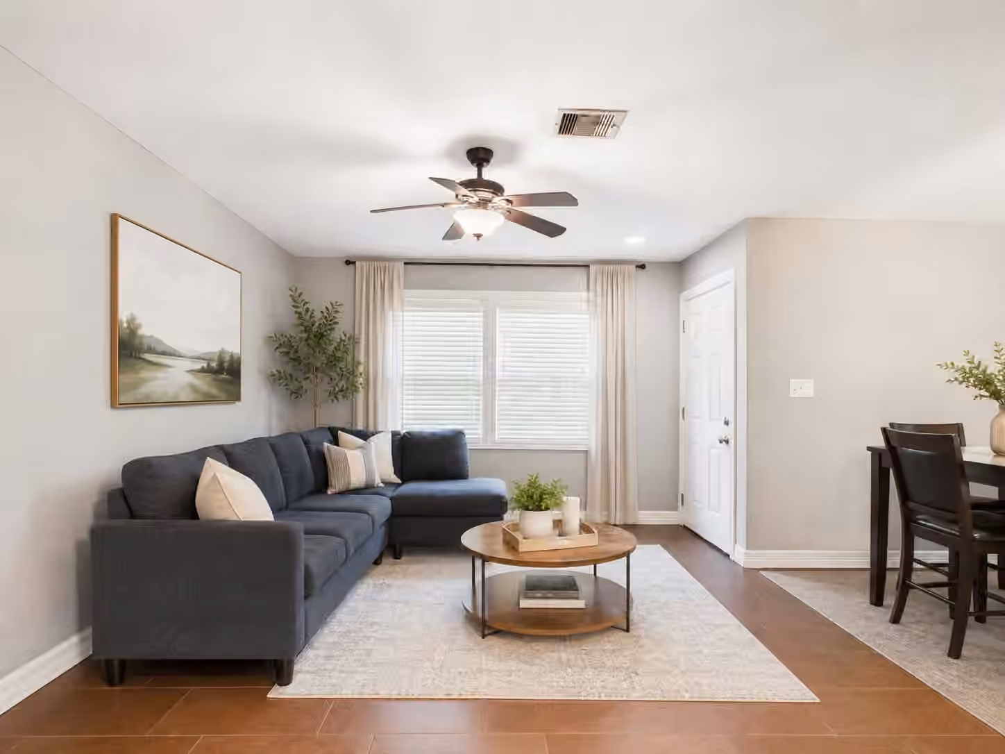 Photo 3 of 11914 Meadowfair Street, Houston, TX