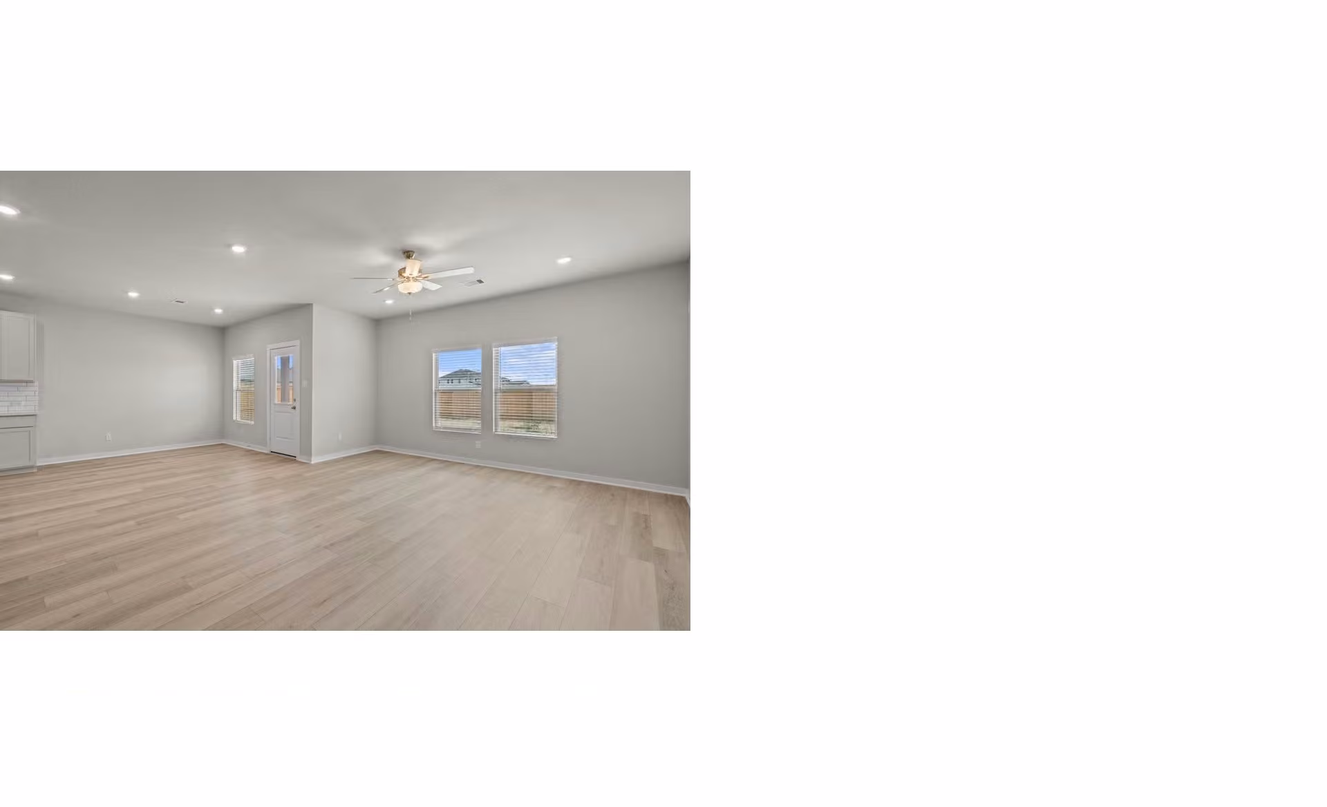 Photo 5 of 13303 Timber Hollow Drive, Rosharon, TX