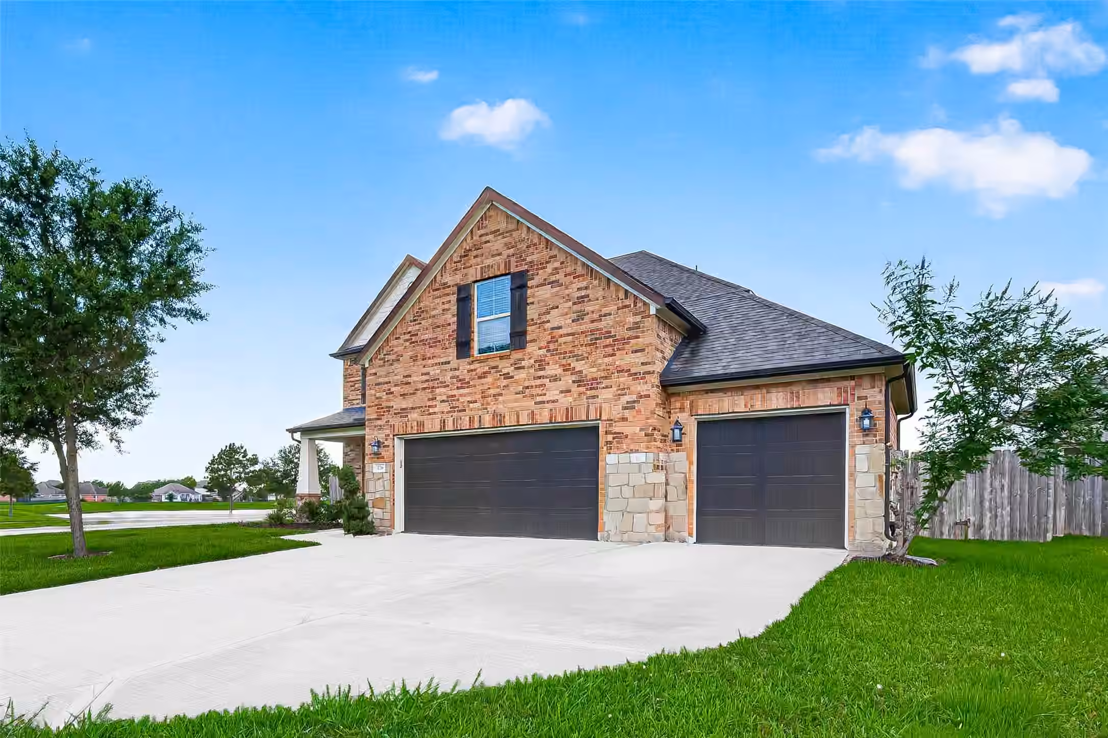 Photo 4 of 226 Auburn Shores Court, Richmond, TX
