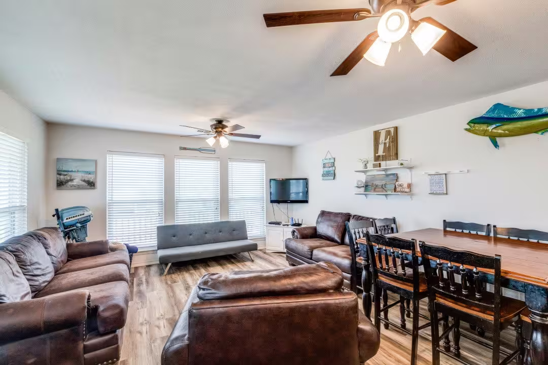 Photo of 681 Bluewater, Sargent, TX