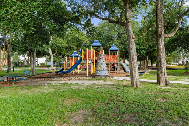 Photo 7 of 4909 Cedar Street, Houston, TX