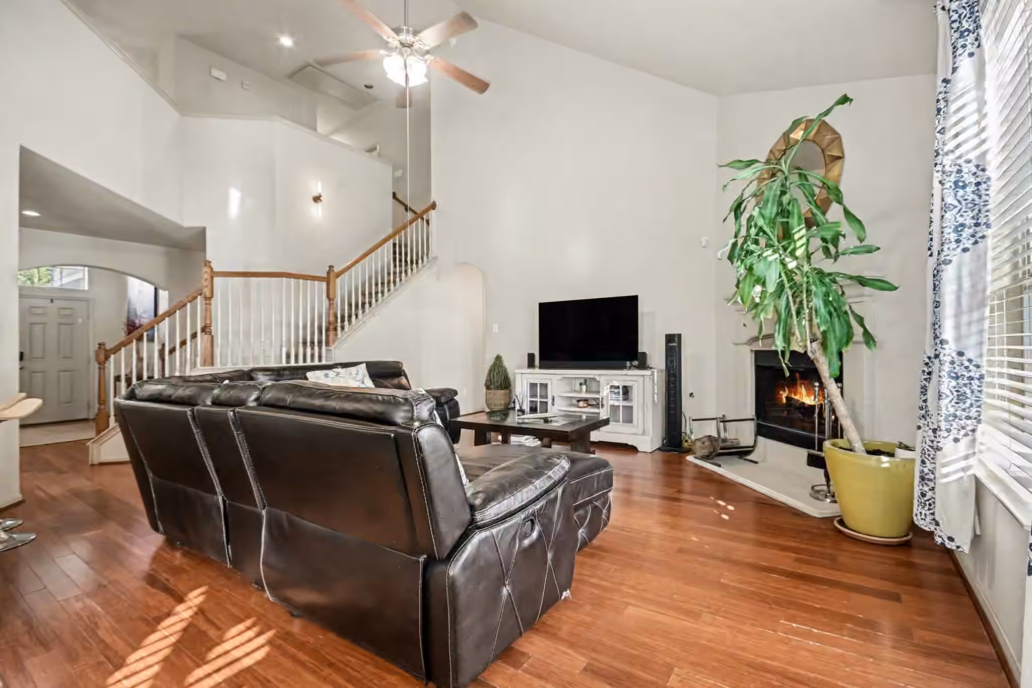 Photo 5 of 437 Holly Branch Lane, League City, TX