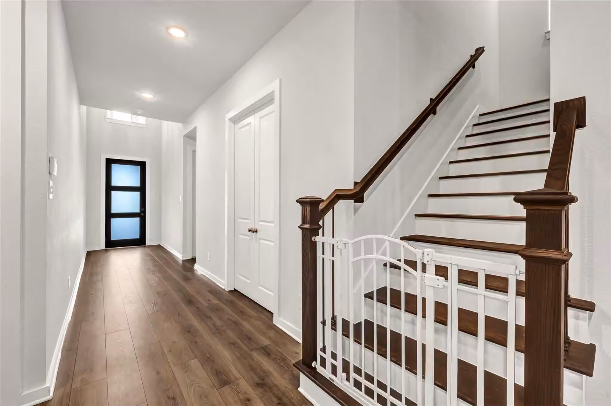 Photo 4 of 24918 Hibiscus Garden Way, Katy, TX
