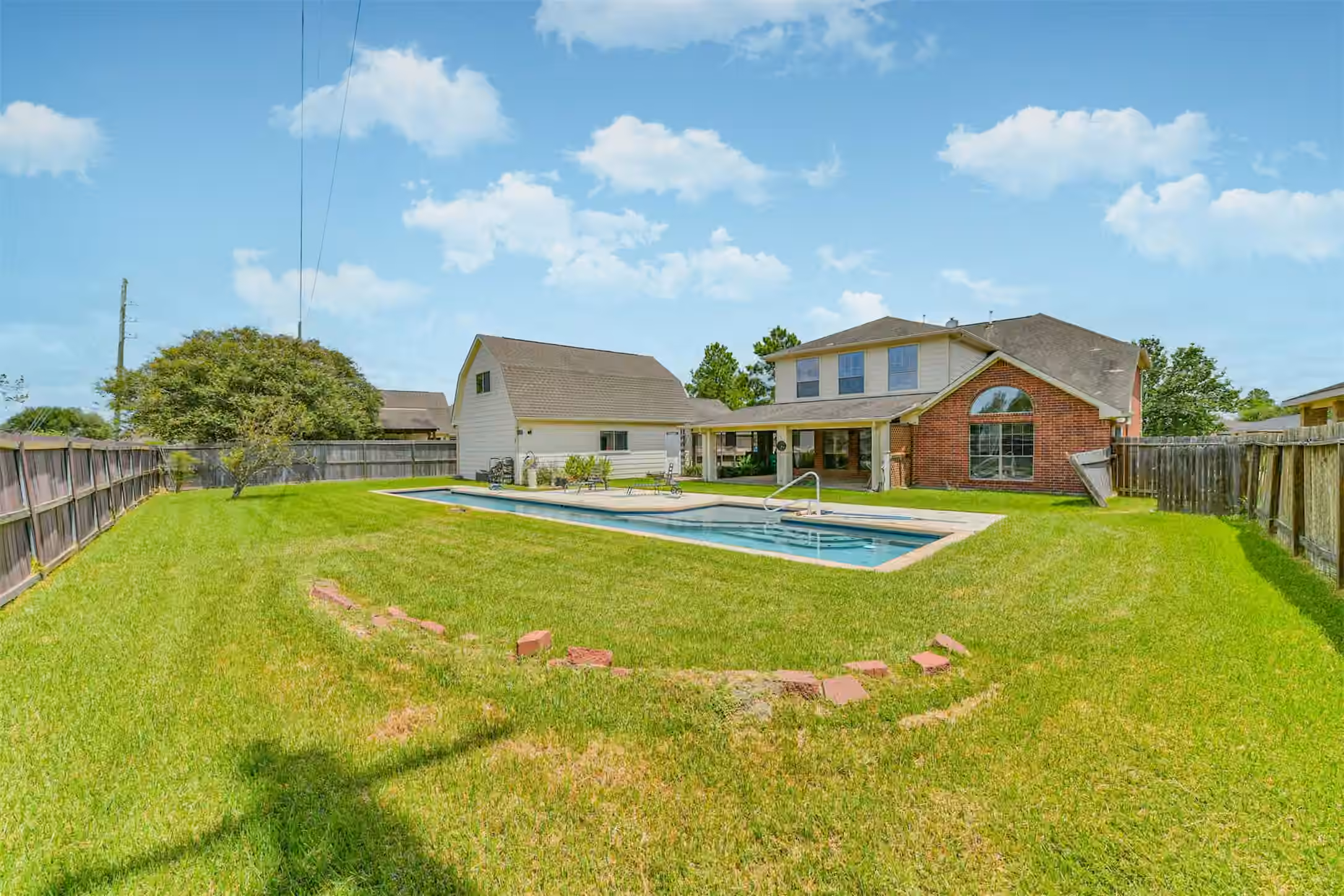 Photo 3 of 2614 Brahman Drive, Manvel, TX