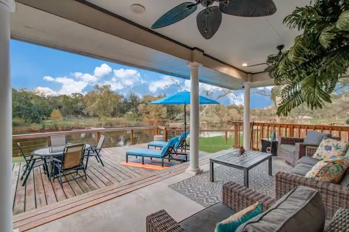 Photo 3 of 7078 Gupton Road, Brazoria, TX