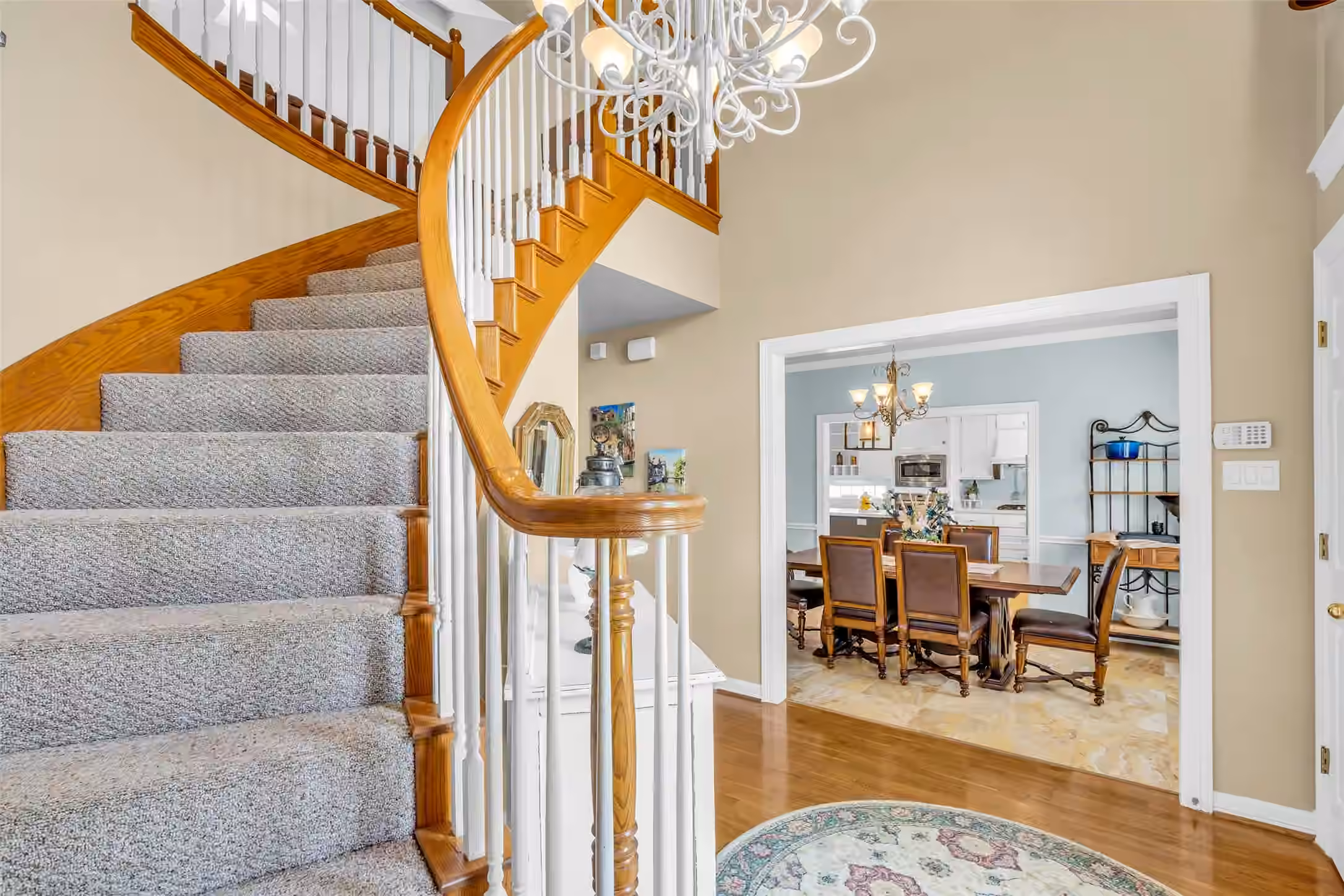 Photo 3 of 210 River Oaks Drive, Baytown, TX