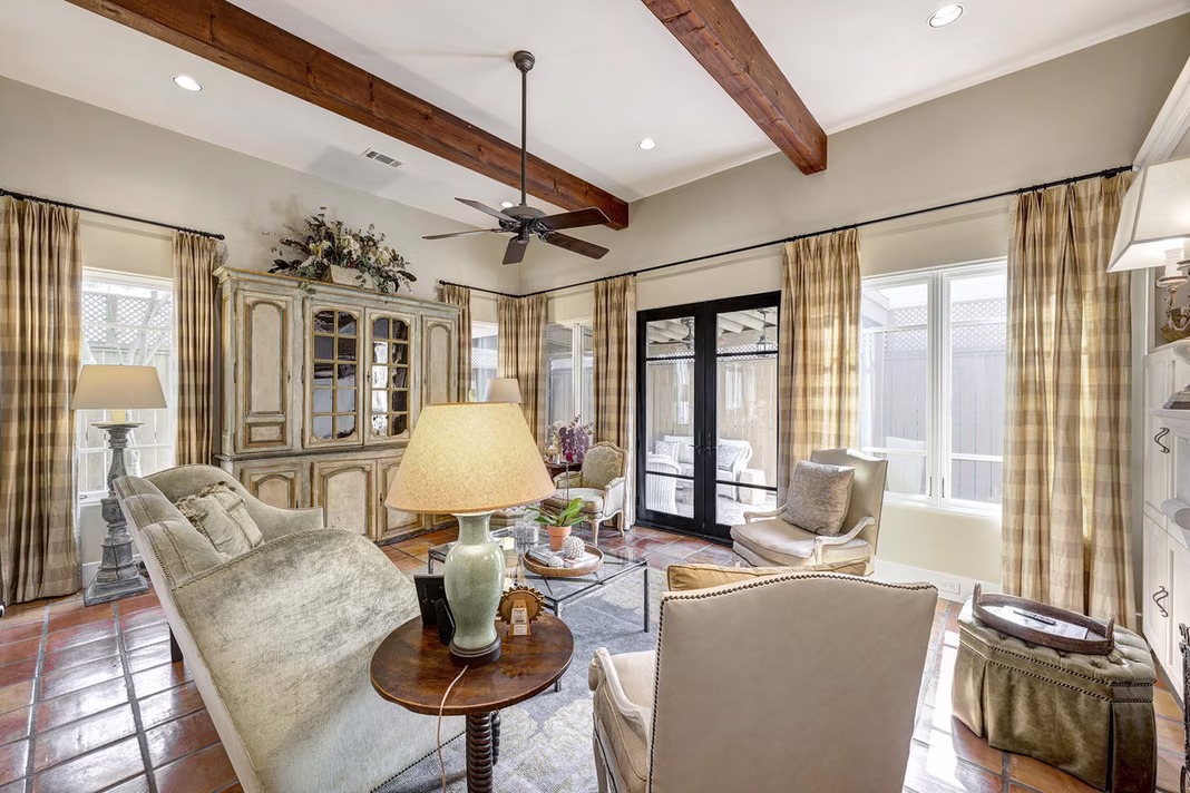 Photo 6 of 16 Lana Lane B, Houston, TX