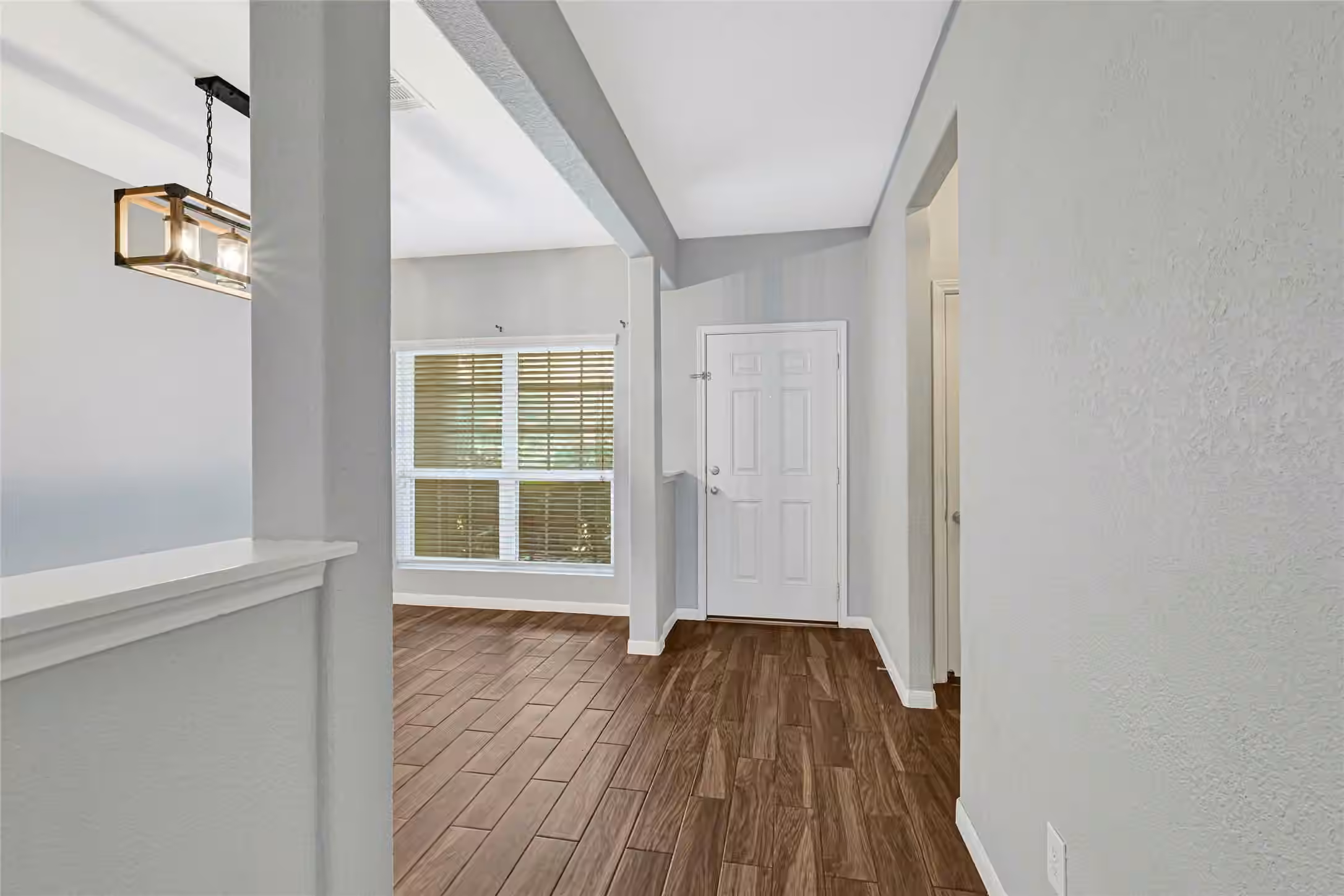 Photo 7 of 29467 Iris Bloom Court, Spring, TX