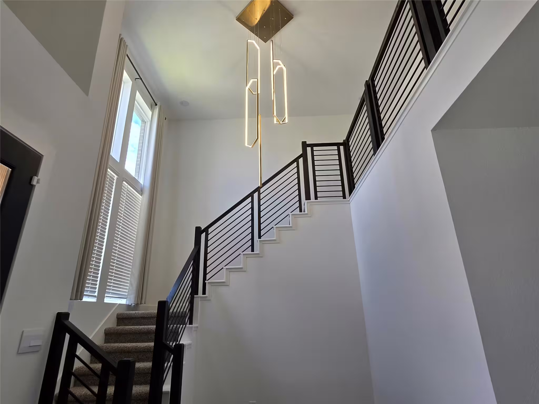 Photo 3 of 13725 Rising Sun Lane, Conroe, TX