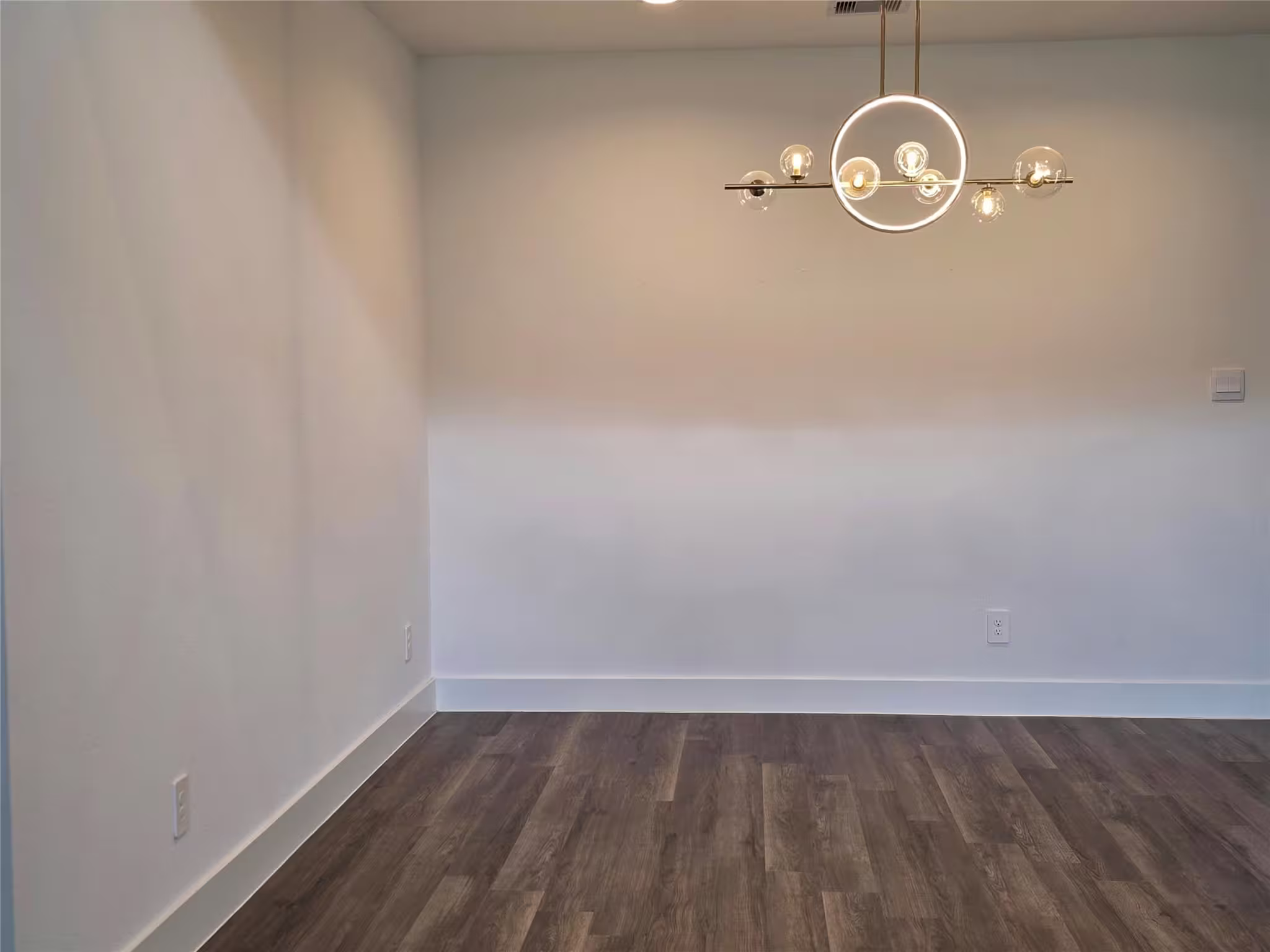 Photo 4 of 13725 Rising Sun Lane, Conroe, TX