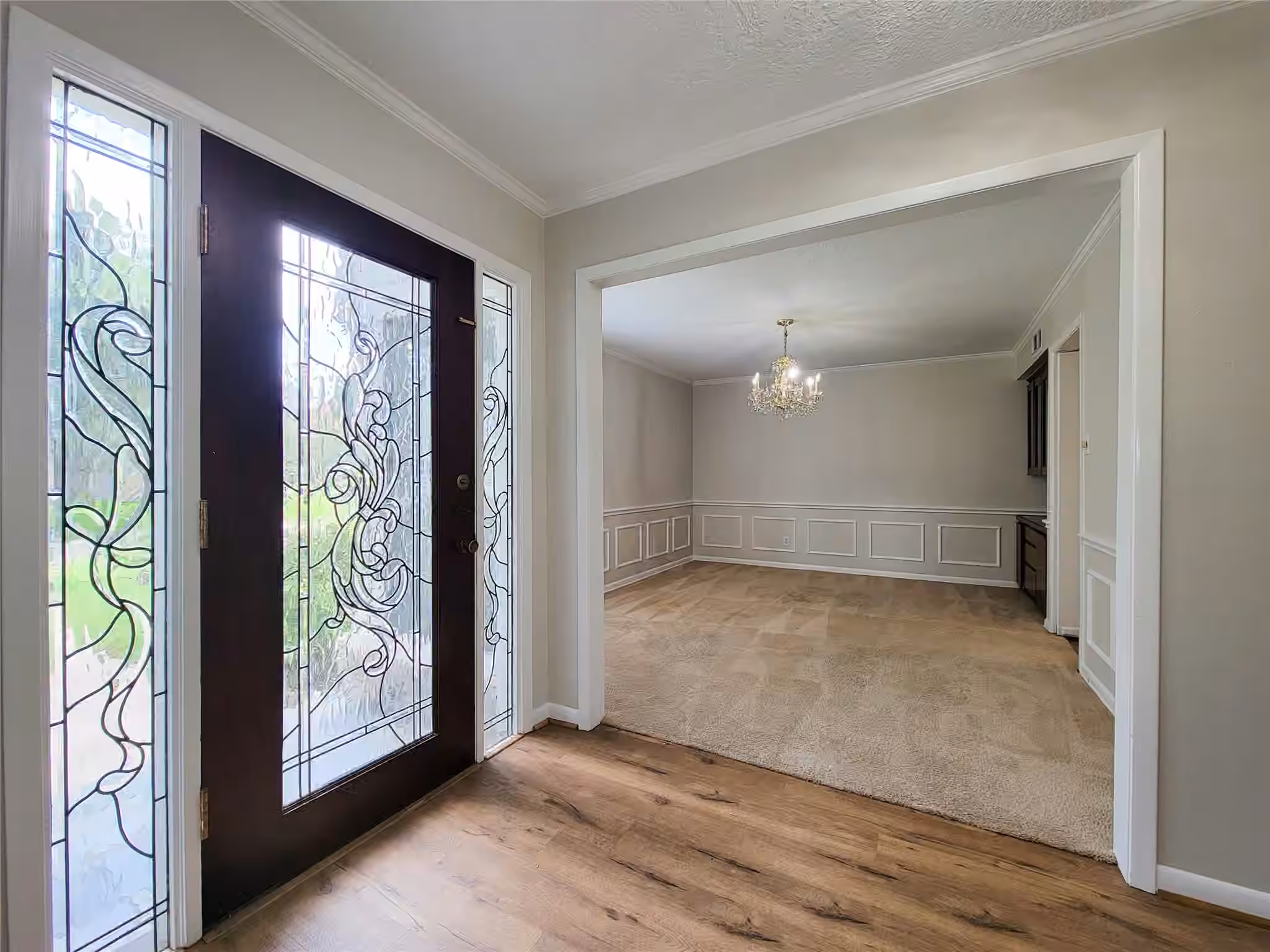 Photo 3 of 18583 Martinique Drive, Houston, TX