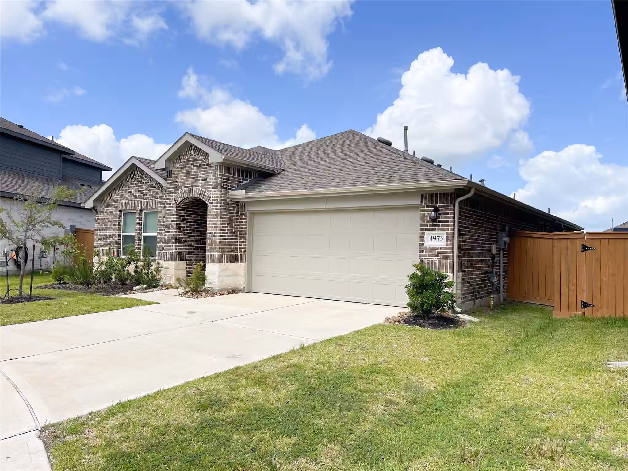 Photo 3 of 4973 Blue Beetle Ridge Drive, Katy, TX