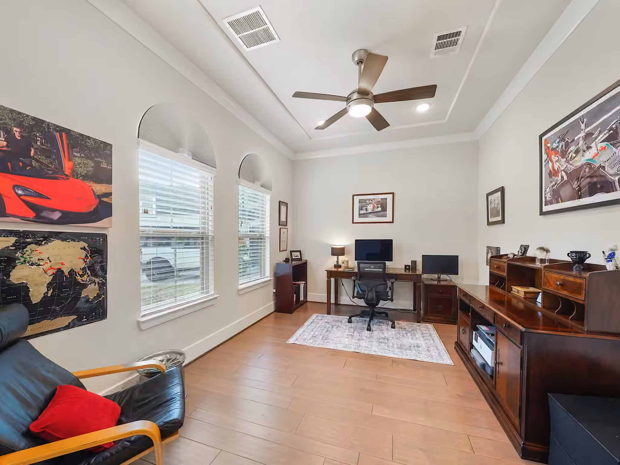 Photo 5 of 11 Kimberling Court, Tomball, TX