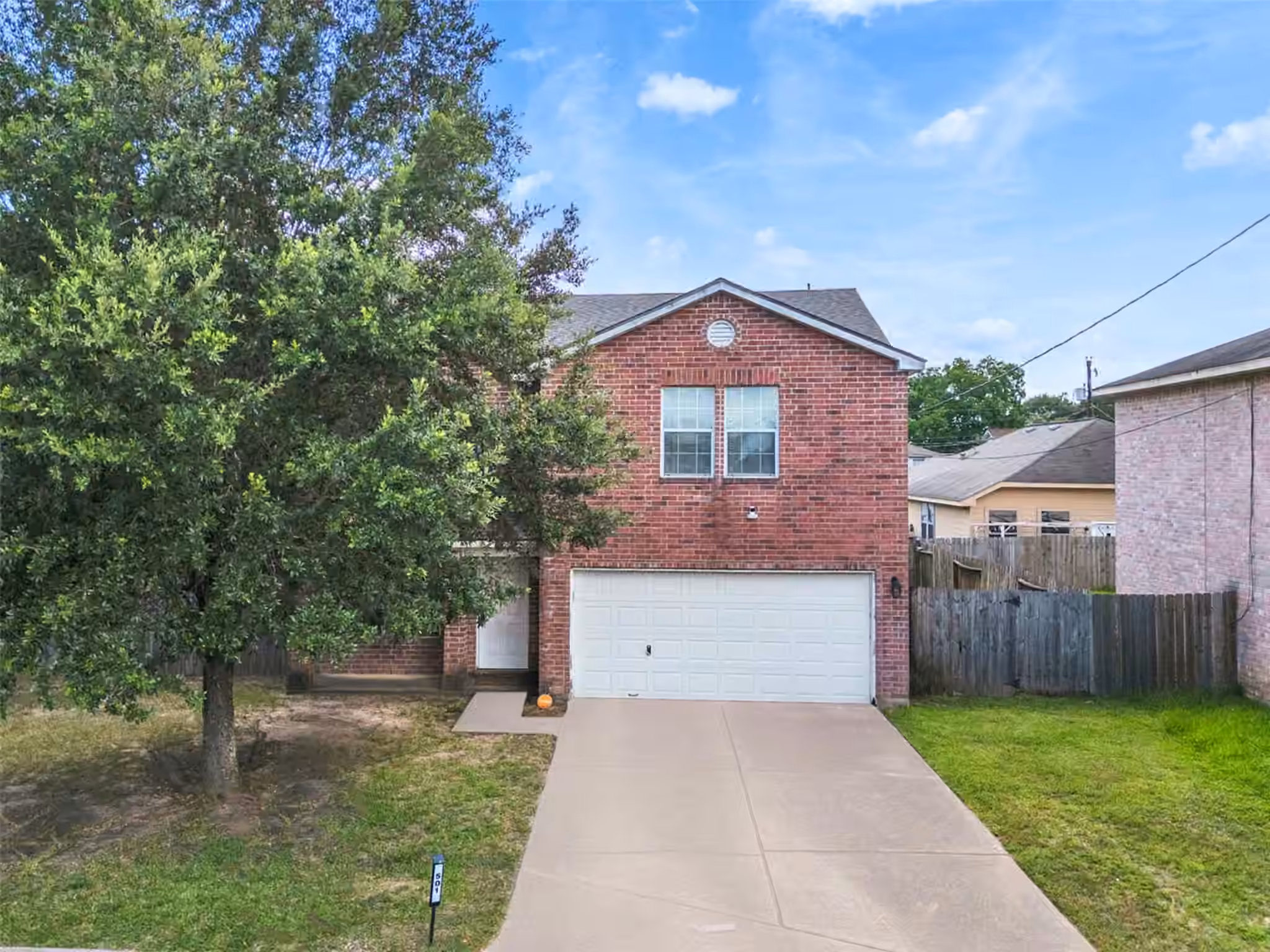 Photo of 501 Pine Cluster Court, Conroe, TX 77301